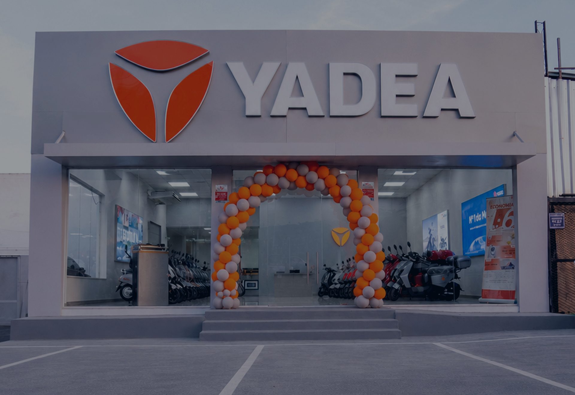 Fachada da Yadea Real